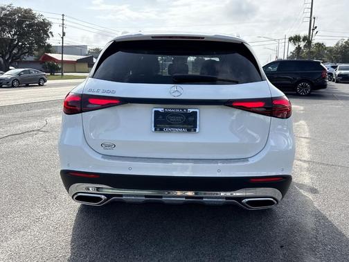 2026 Mercedes-Benz GLC 300 Base