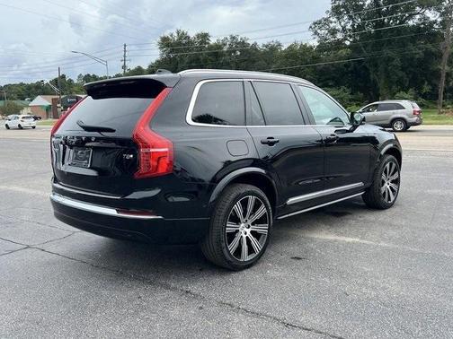 2025 Volvo XC90 Plug-In Hybrid T8 Plus 7-Seater