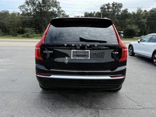 2025 Volvo XC90 Plug-In Hybrid T8 Plus 7-Seater