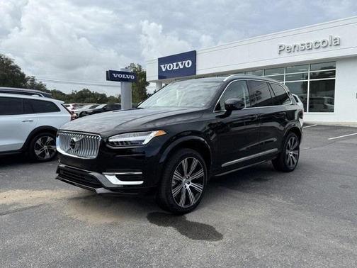 2025 Volvo XC90 Plug-In Hybrid T8 Plus 7-Seater