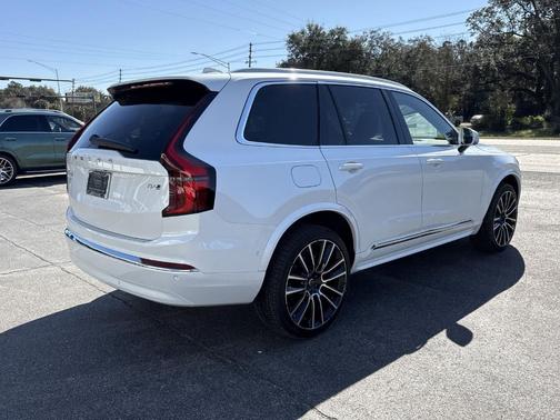 2026 Volvo XC90 B6 Plus 7-Seater