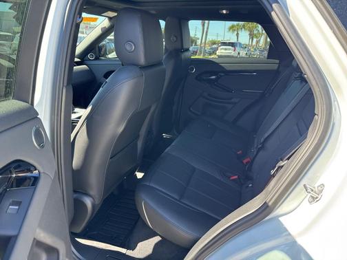 2024 Land Rover Range Rover Evoque Core S