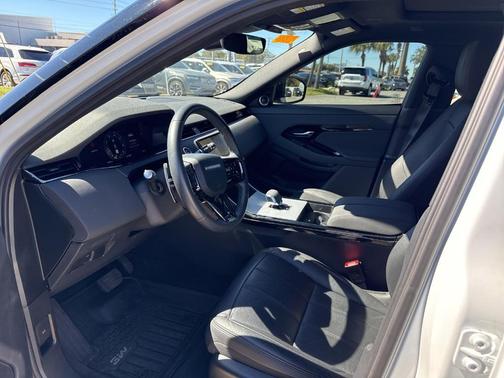 2024 Land Rover Range Rover Evoque Core S