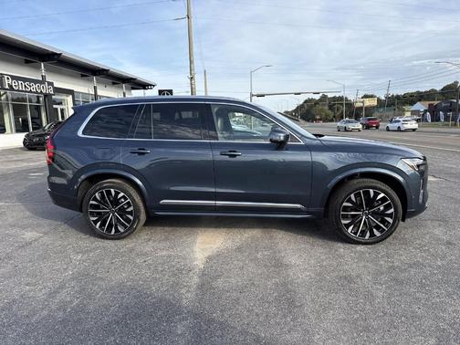 2026 Volvo XC90 Plug-In Hybrid T8 Ultra 7-Seater