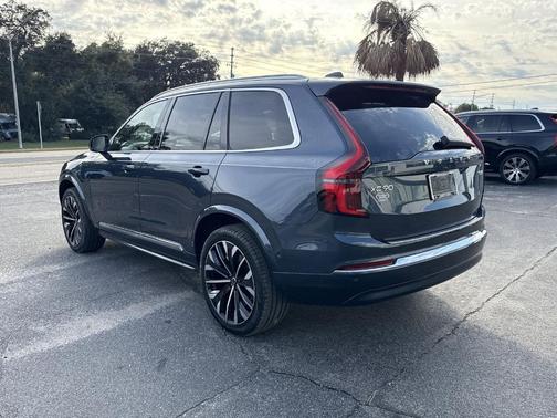 2026 Volvo XC90 Plug-In Hybrid T8 Ultra 7-Seater