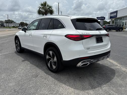 2024 Mercedes-Benz GLC 300 Base 4MATIC