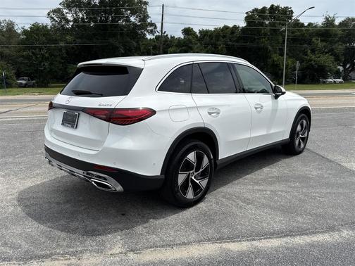 2024 Mercedes-Benz GLC 300 Base 4MATIC