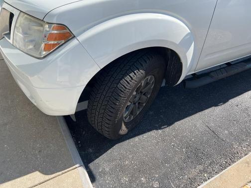 2016 Nissan Frontier Desert Runner