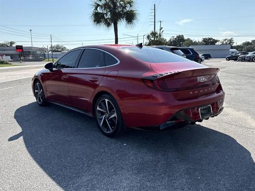 2021 Hyundai SONATA SEL Plus