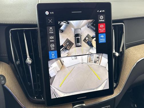 Gray Metallic 2026 Volvo XC60 B5 Ultra