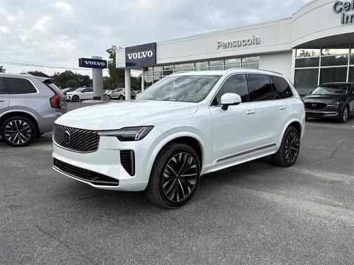 2026 Volvo XC90 B5 Plus 6-Seater