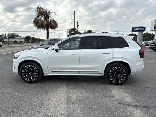 2026 Volvo XC90 B5 Plus 6-Seater