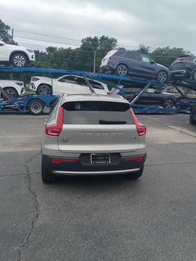 Silver 2025 Volvo XC40 B5 Core Bright Theme