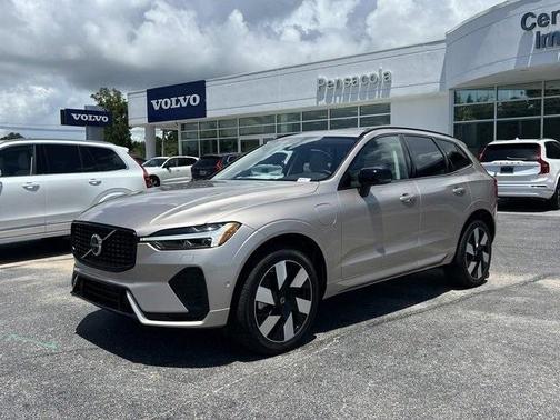 2025 Volvo XC60 Plug-In Hybrid T8 Plus