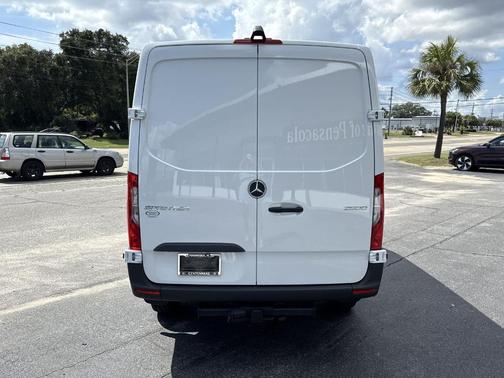 2025 Mercedes-Benz Sprinter 2500 Standard Roof