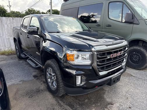 2022 GMC Canyon AT4 w/Leather