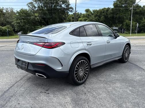 2025 Mercedes-Benz GLC 300 4MATIC Coupe