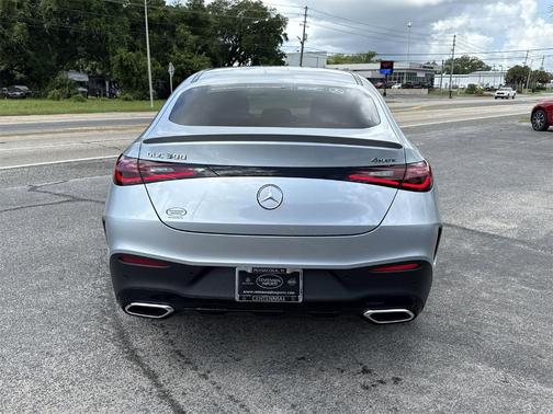 2025 Mercedes-Benz GLC 300 4MATIC Coupe
