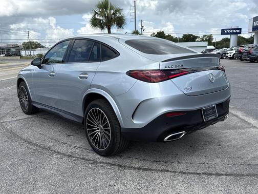 2025 Mercedes-Benz GLC 300 4MATIC Coupe