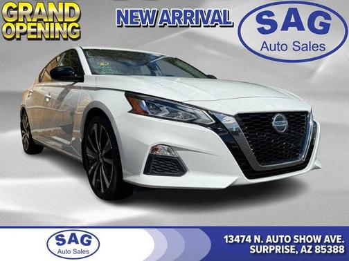 2022 Nissan Altima SR FWD