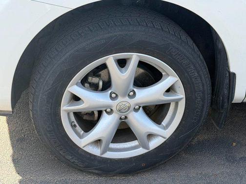 2011 Nissan Rogue SV