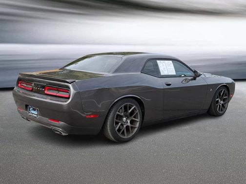 2016 Dodge Challenger R/T