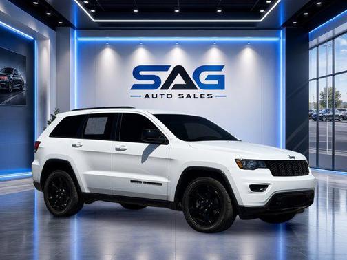 Bright White Clearcoat 2020 Jeep Grand Cherokee Upland