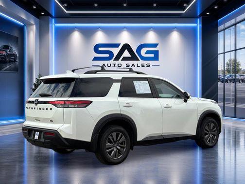 Pearl White Tricoat 2022 Nissan Pathfinder SV 2WD
