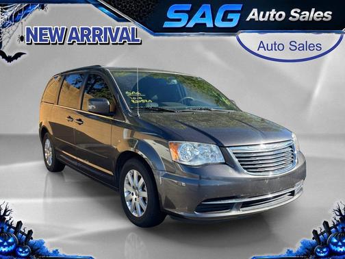 Granite Crystal Metallic Clearcoat 2015 Chrysler Town & Country LX
