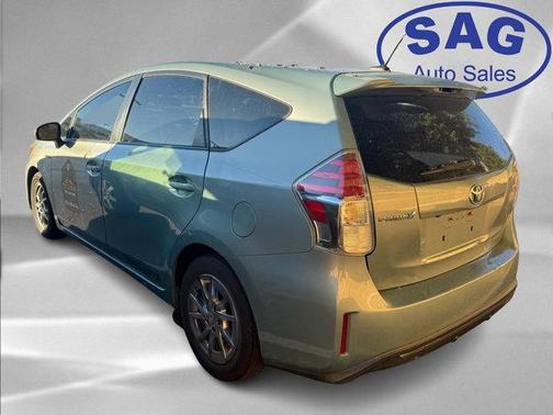 2015 Toyota Prius v Three