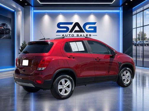 Crimson Metallic 2021 Chevrolet Trax LT