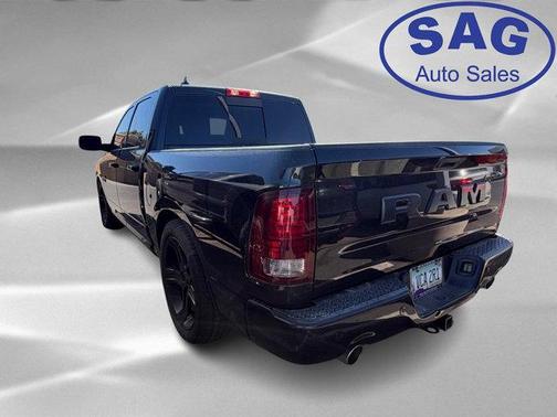 Brilliant Black Crystal Pearlcoat 2018 RAM 1500 Night Crew Cab 4x2 5'7' Box