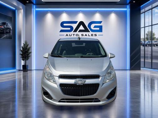 Silver Ice 2015 Chevrolet Spark 1LT