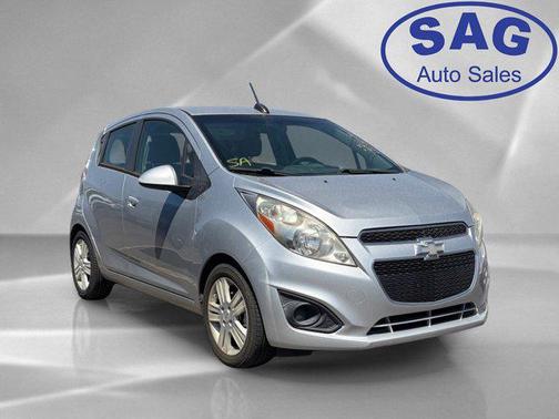 Silver Ice 2015 Chevrolet Spark 1LT