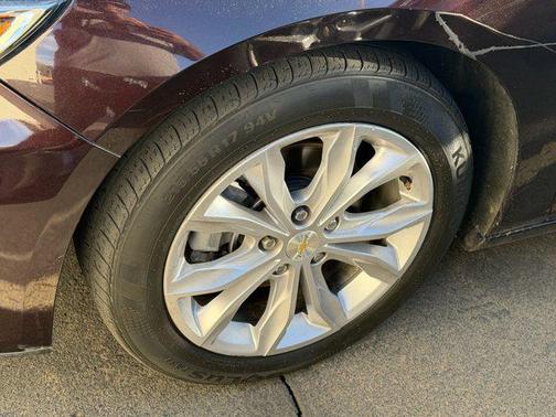 2021 Chevrolet Malibu FWD LT