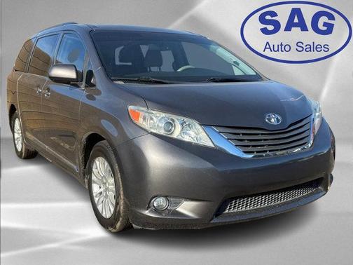 2014 Toyota Sienna XLE