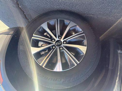 2025 INFINITI QX60 Pure