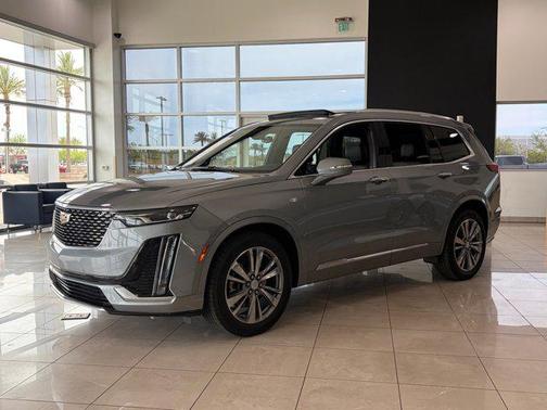 Argent Silver Metallic 2025 Cadillac XT6 Premium Luxury FWD