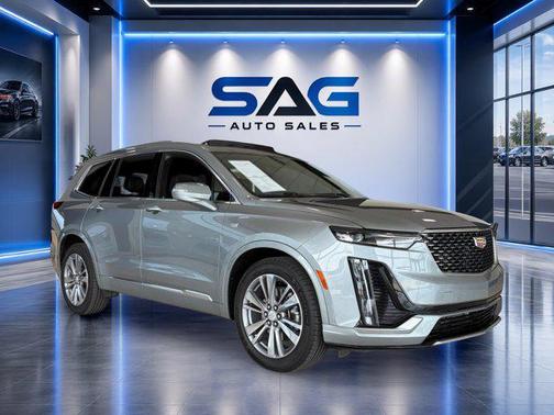 Argent Silver Metallic 2025 Cadillac XT6 Premium Luxury FWD