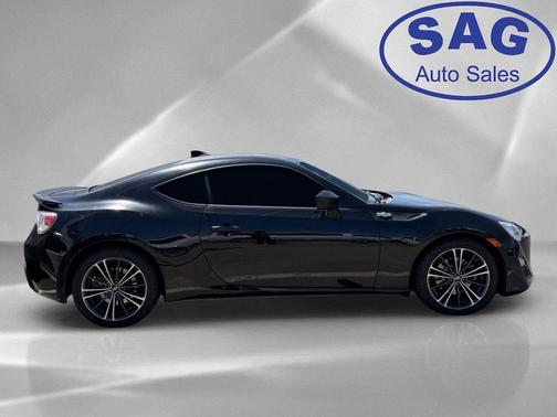 Raven 2015 Scion FR-S Base