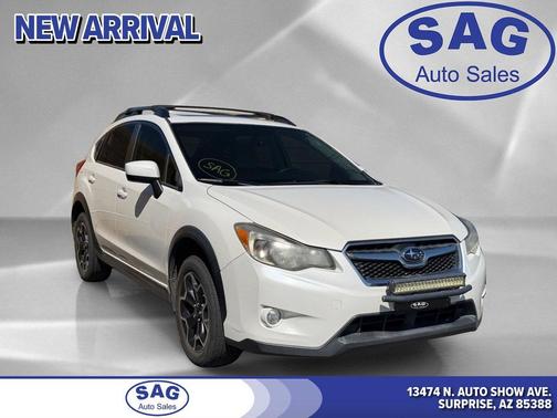 Crystal White Pearl 2015 Subaru XV Crosstrek 2.0i Premium