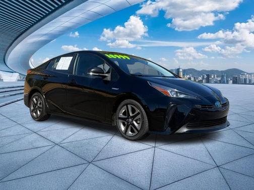 2021 Toyota Prius L