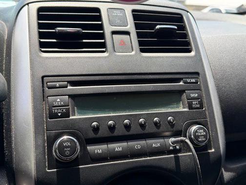Magnetic Gray Metallic 2014 Nissan Versa Note SV