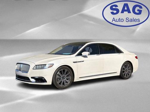 White Platinum Tri-Coat 2017 Lincoln Continental Reserve