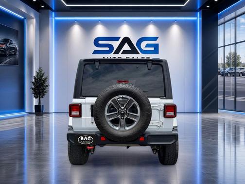Bright White Clearcoat 2019 Jeep Wrangler Unlimited Sahara