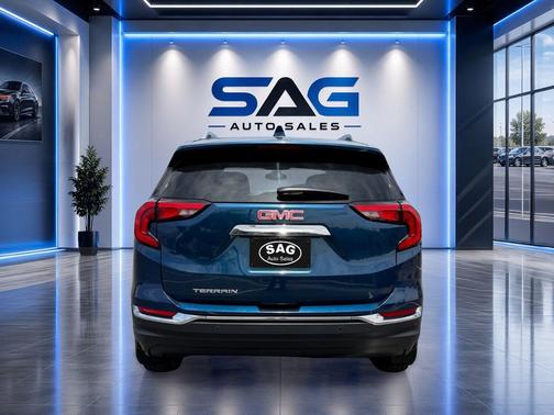 Blue Emerald Metallic 2020 GMC Terrain SLT
