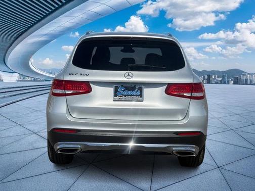 2019 Mercedes-Benz GLC 300 Base