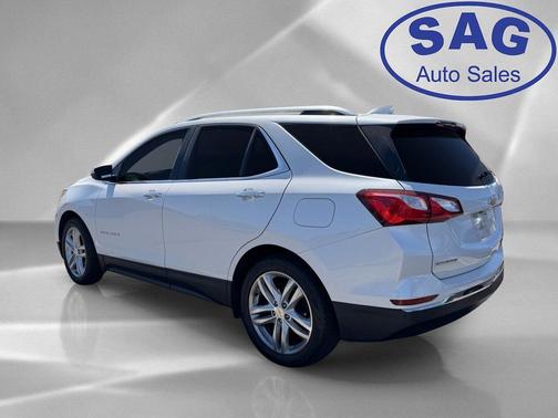 Iridescent Pearl Tricoat 2018 Chevrolet Equinox Premier