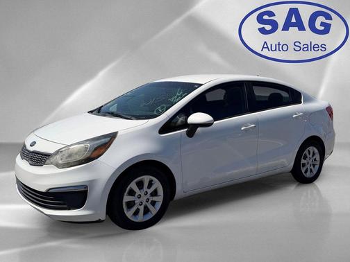 Clear White 2016 Kia Rio LX