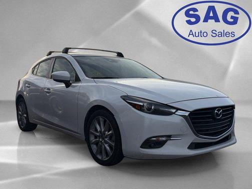 Snowflake White Pearl Mica 2017 Mazda Mazda3 Grand Touring